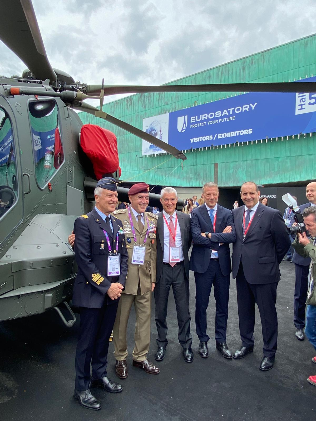 Eurosatory: Leonardo Showcases AW249 Helicopter’s Next Gen Design And ...