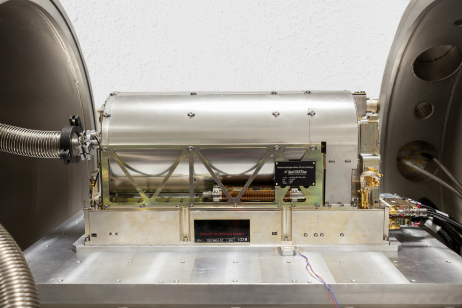 The Atomic Clock: Absolute Precision For Measuring Time | Leonardo